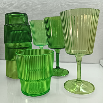 VDE SET 6 CALICI IN PLASTICA 400 ML-SHADES OF GREEN